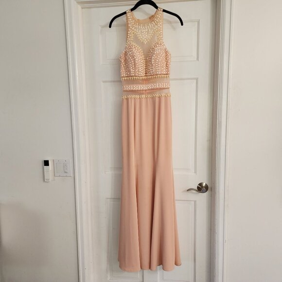 Cinderella Divine Beaded Peach Maxi Dress Size 4 Sheath Jewel Sleeveless Graduat - Picture 2 of 16